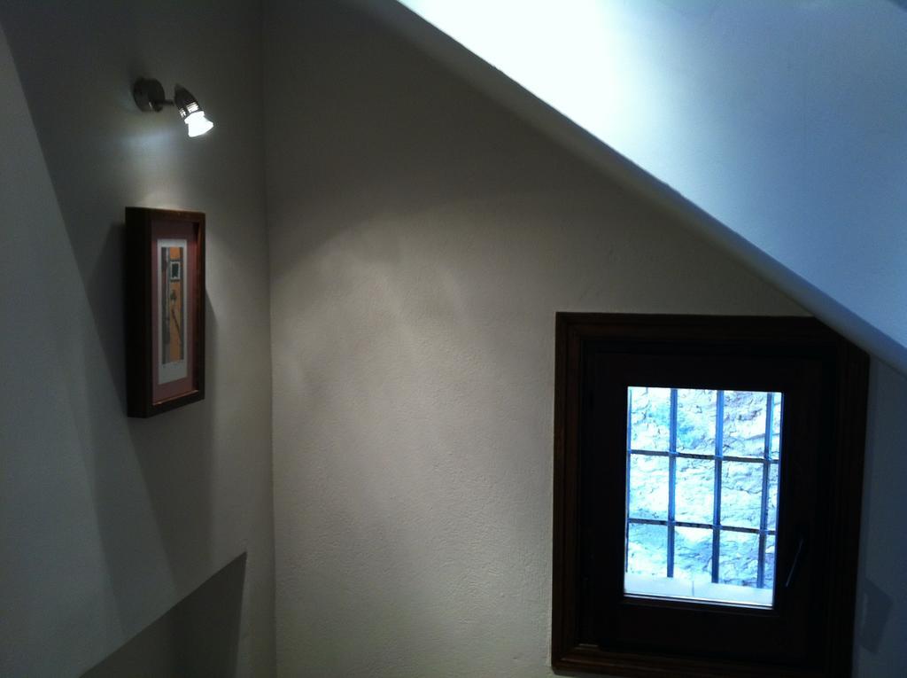 Los Ojos De La Mora Apartamentos Boutique クエンカ エクステリア 写真
