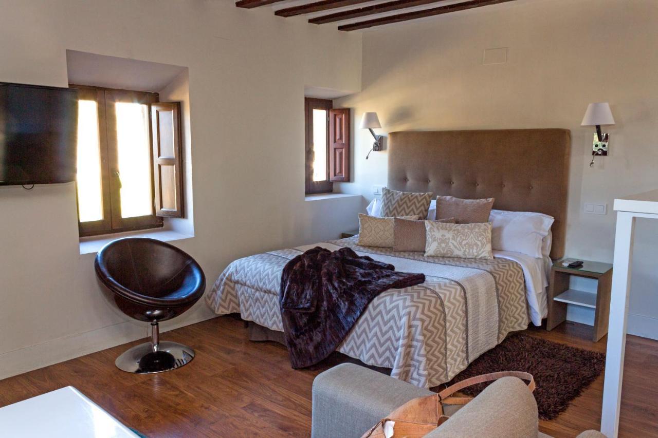 Los Ojos De La Mora Apartamentos Boutique クエンカ エクステリア 写真