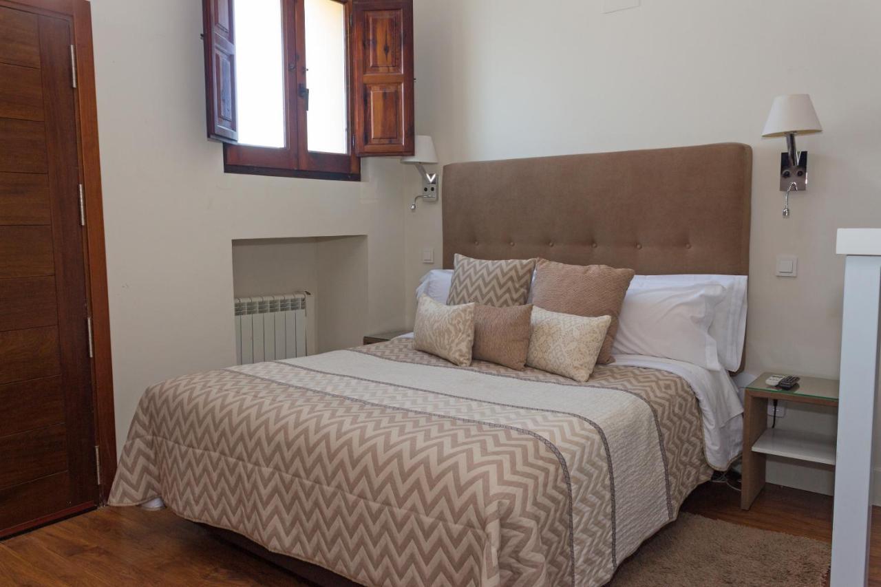 Los Ojos De La Mora Apartamentos Boutique クエンカ エクステリア 写真